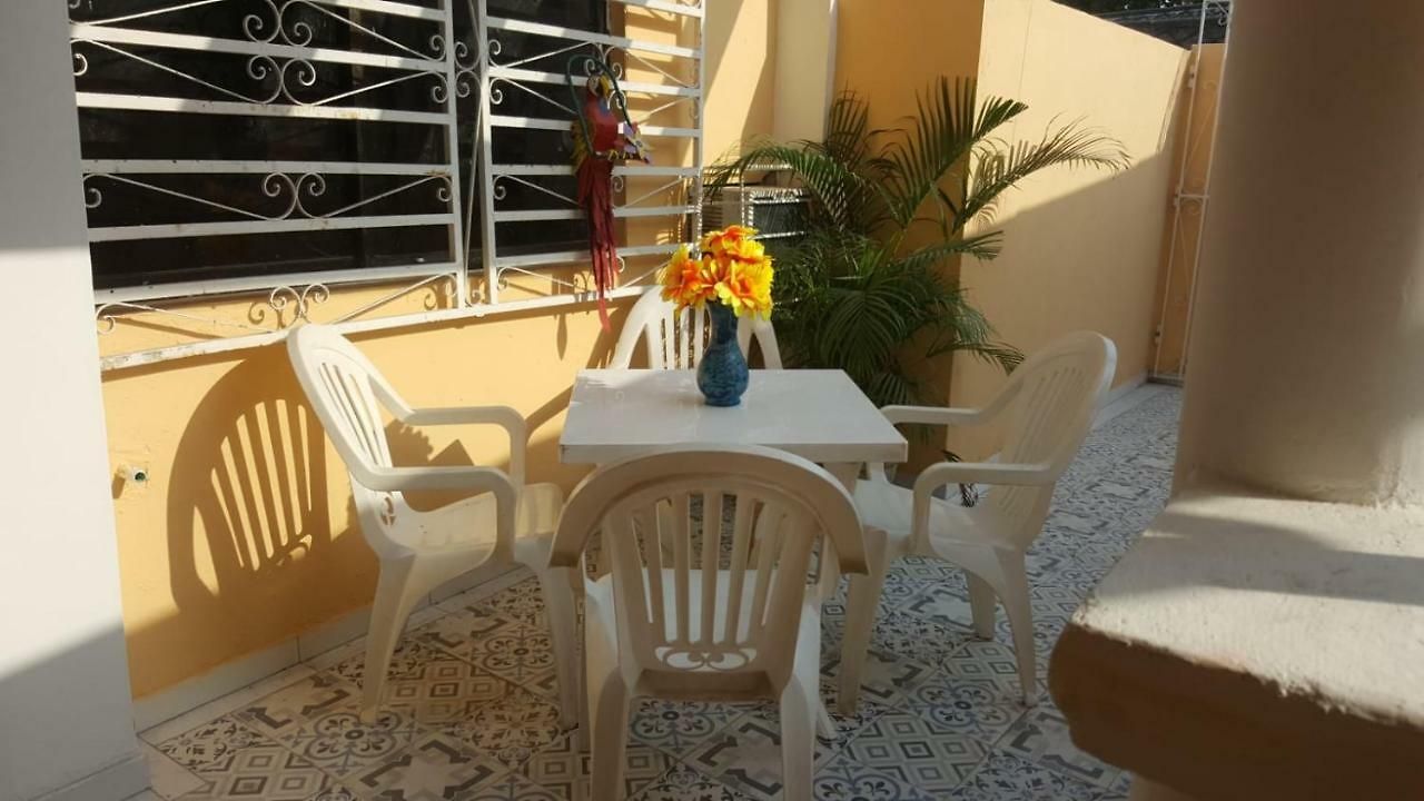 Guest house Casa Francia 3*
